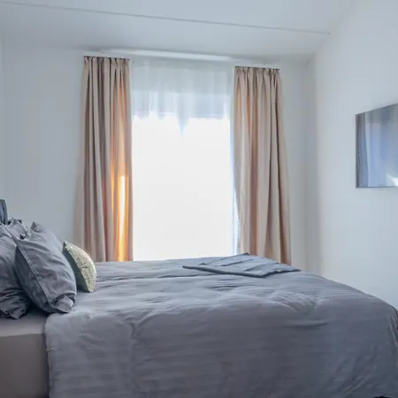 Stylish House Aurora Апартаменты *