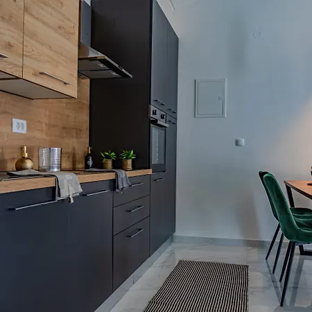Апартаменты Stylish House Aurora