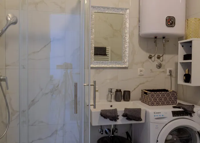 Stylish House Aurora Apartment *