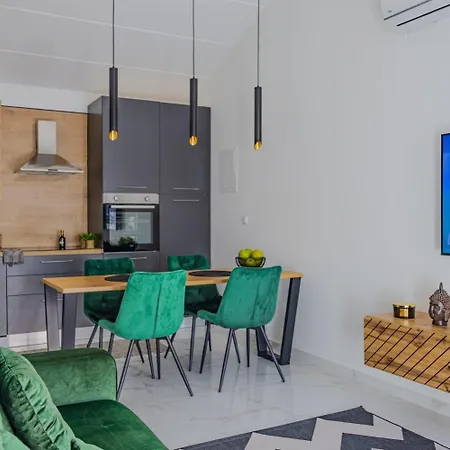 Stylish House Aurora
