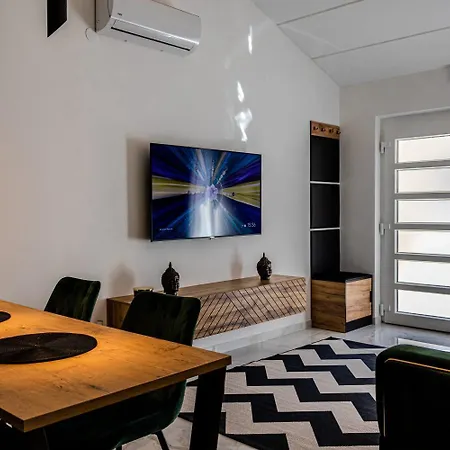 Stylish House Aurora Apartament Pula